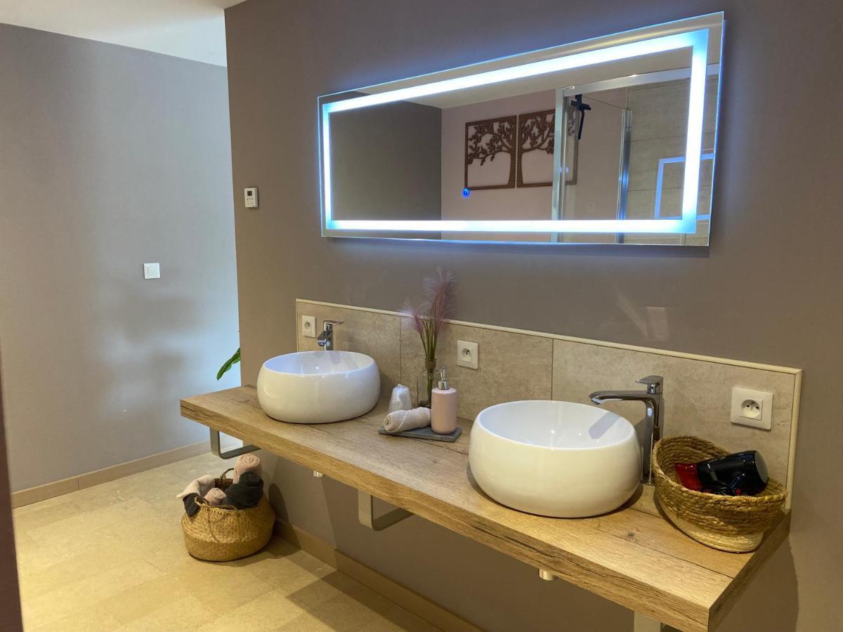 Au Fil De L'O Bed & Breakfast Bisseuil Ngoại thất bức ảnh
